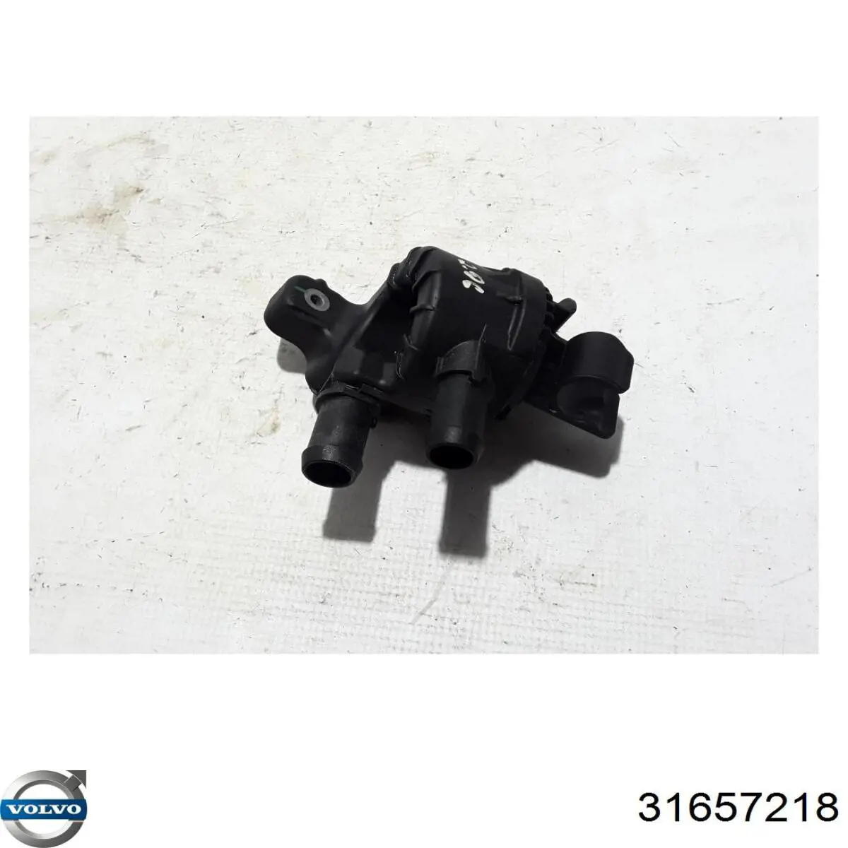 Купити 31657218 Volvo Регулюючий клапан охолоджувальної рідини