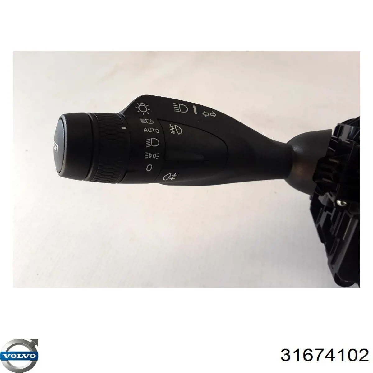 31674102 Volvo 