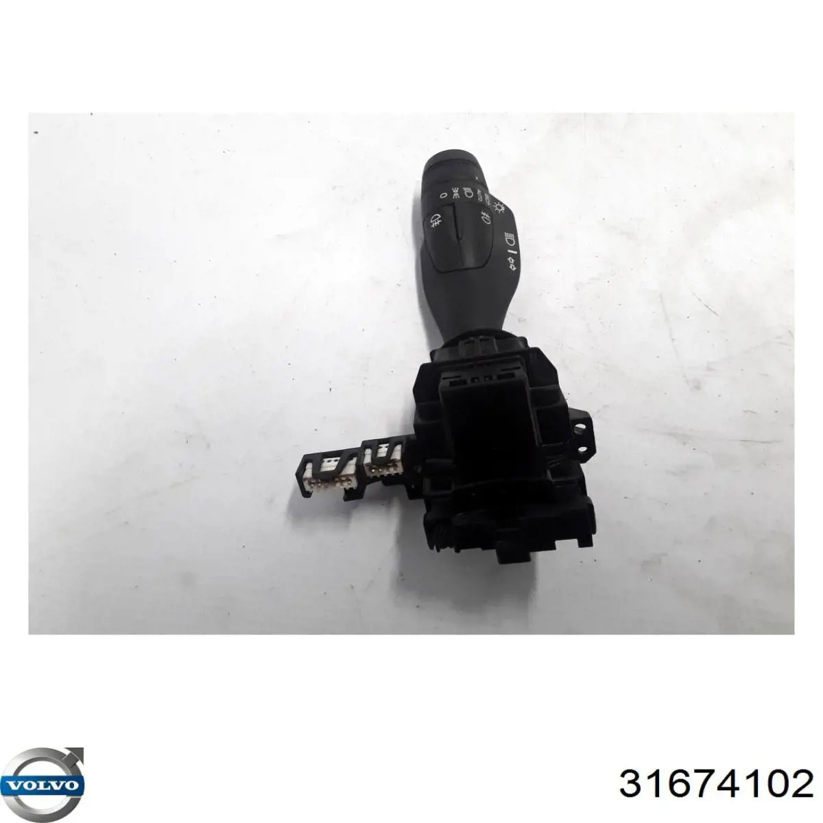 31674102 Volvo 