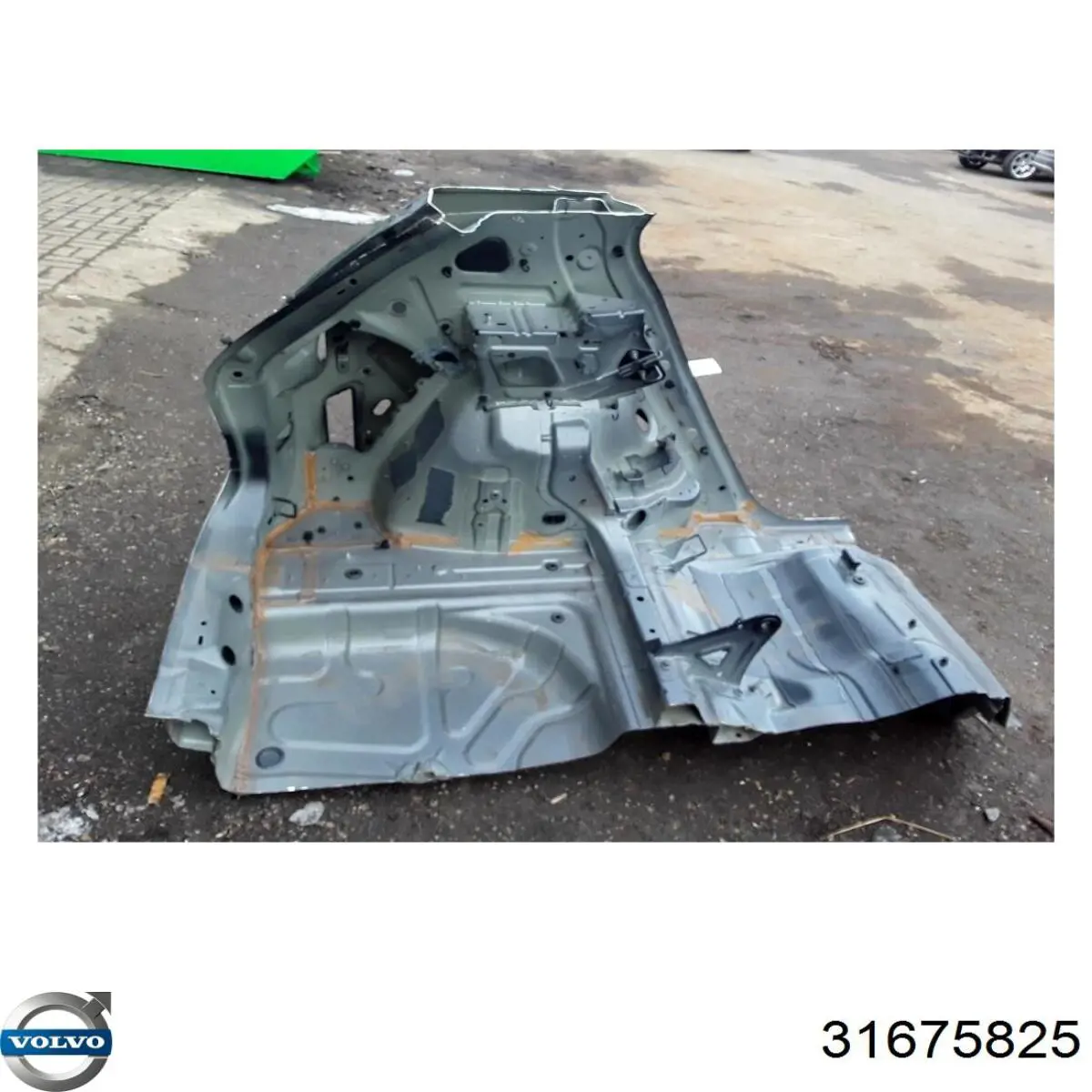 Купити 32310036 Volvo Крило заднє ліве