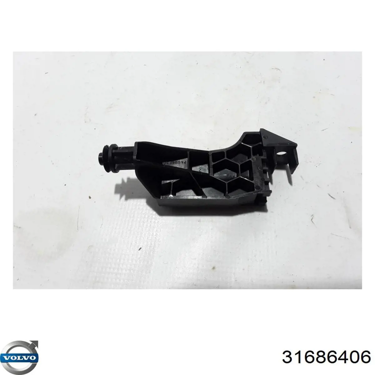 31686406 Volvo Кронштейн радіатора лівий