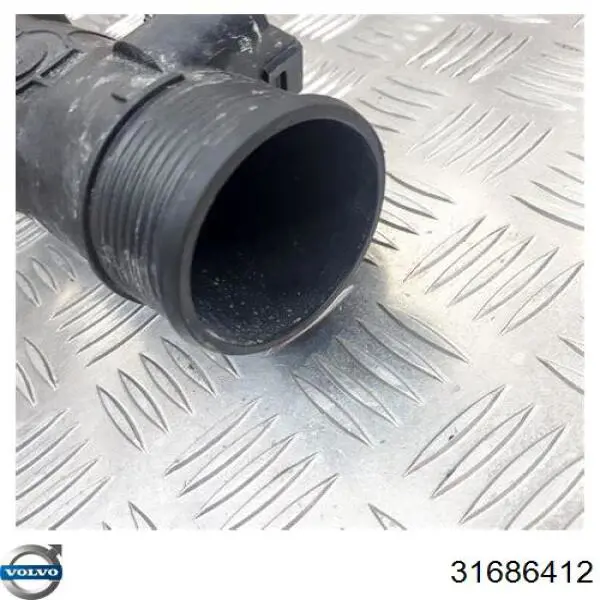 Шланг/патрубок интеркуллера Volvo 31338544 ціна, від 50.68 USD