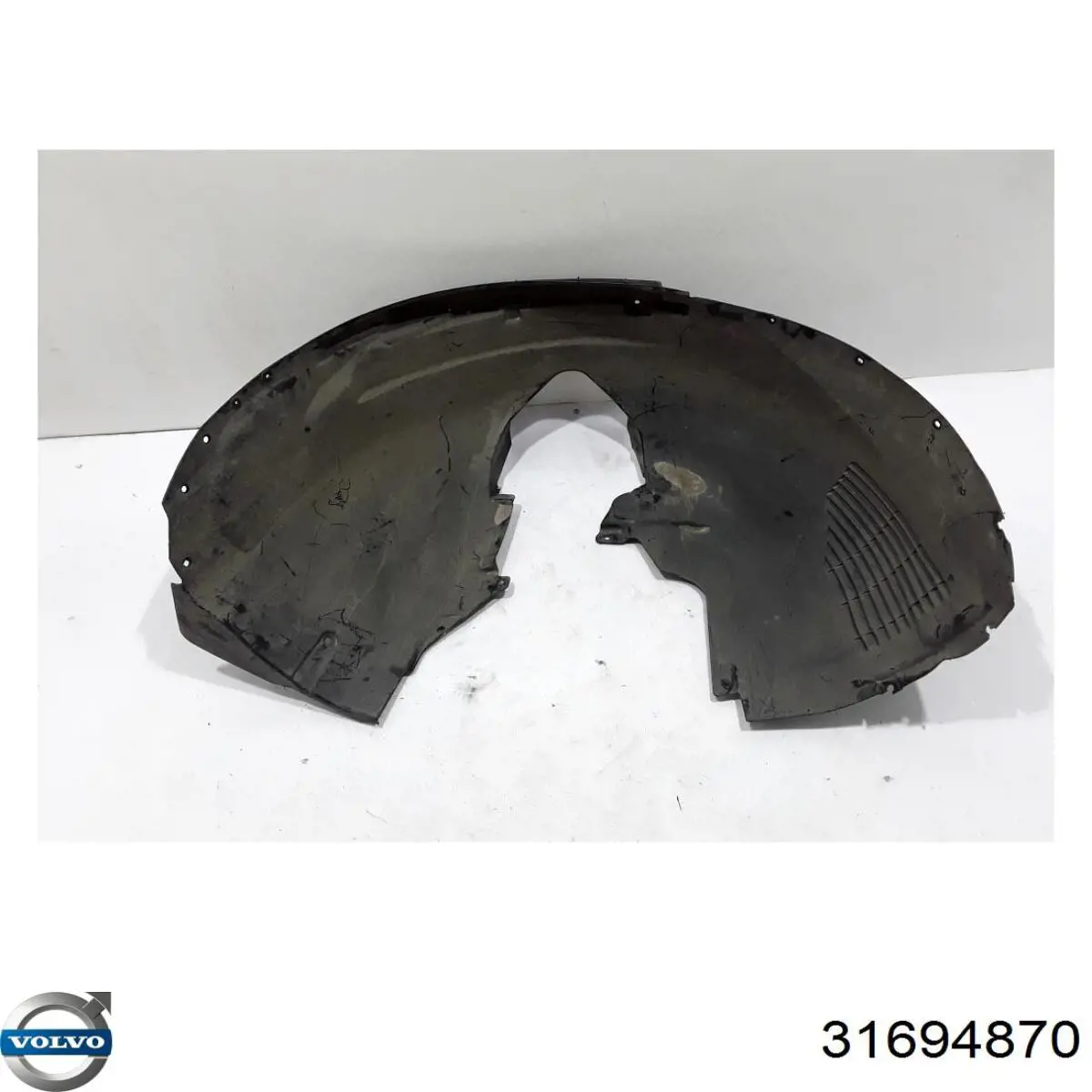 Підкрилок передній правий 31694870 Volvo