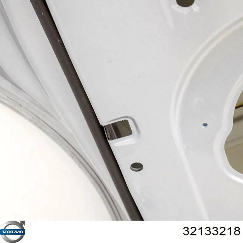 Купити 32133218 Volvo Двері задні, ліві