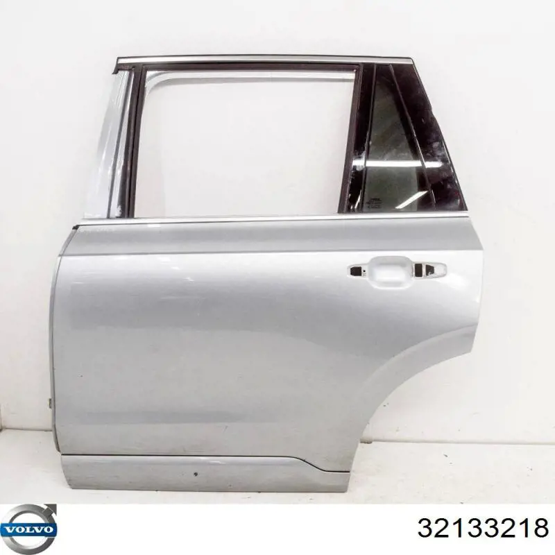 32133218 Volvo Двері пасажирськи задні ліві