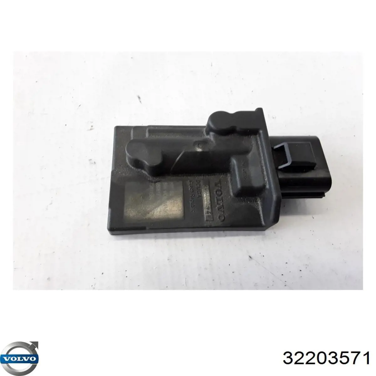 Модуль (блок) управління паливного насоса Volvo 31355909 ціна, від 20.72 USD