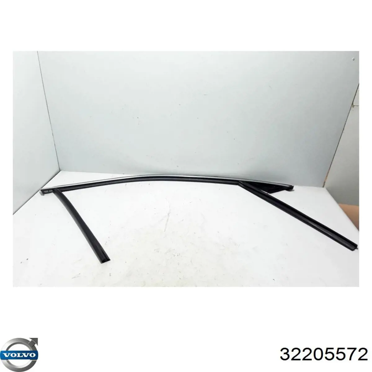 32205572 Volvo 
