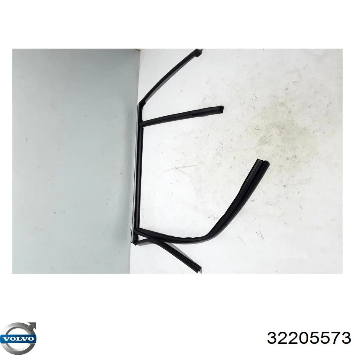 32205573 Volvo 