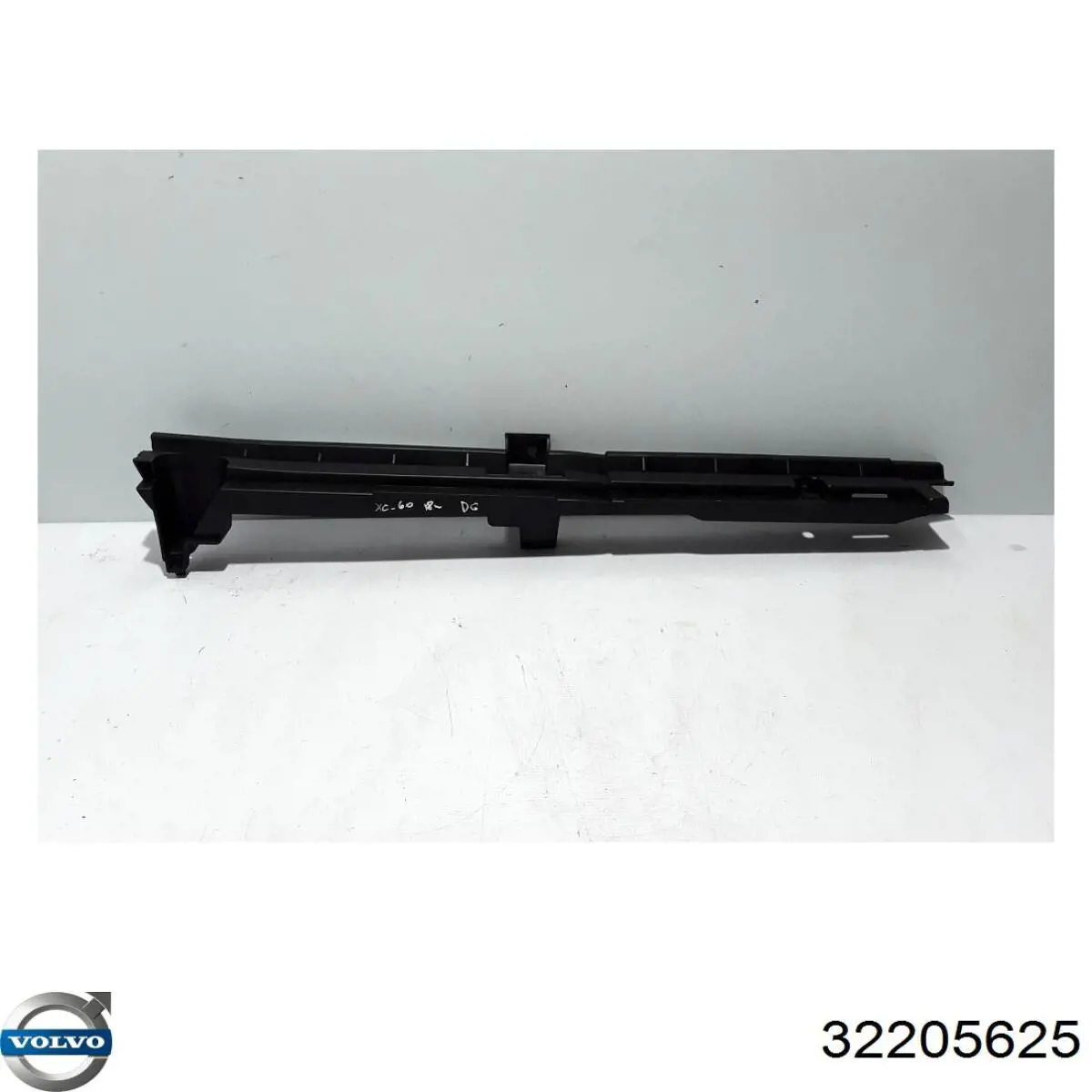 32205625 Volvo 