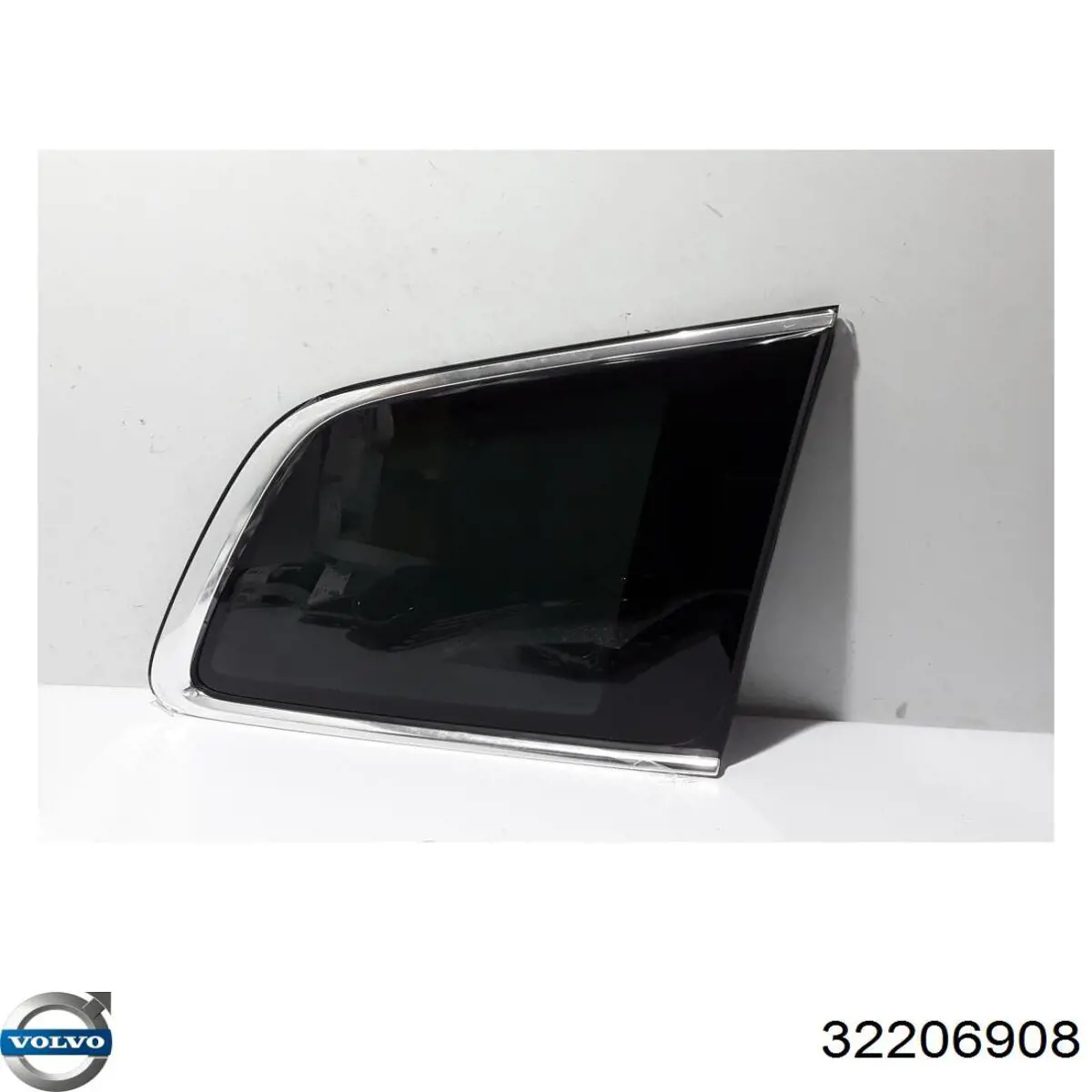 Скло багажного відсіку, праве Volvo 32206908 ціна, від 63.27 USD