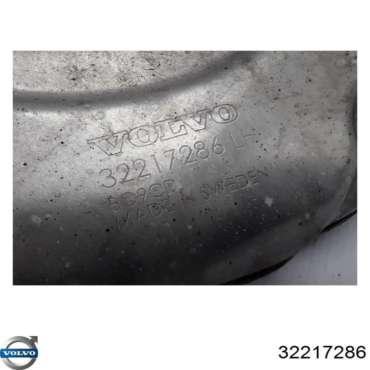 32217286 Volvo 