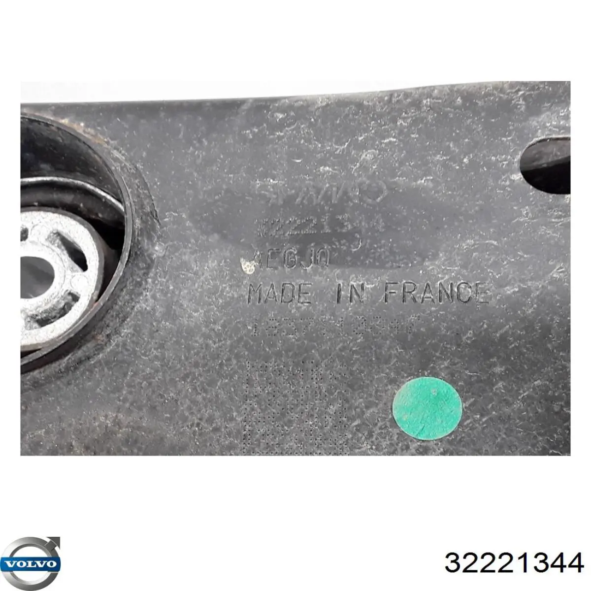 Балка задня 32246801 Volvo