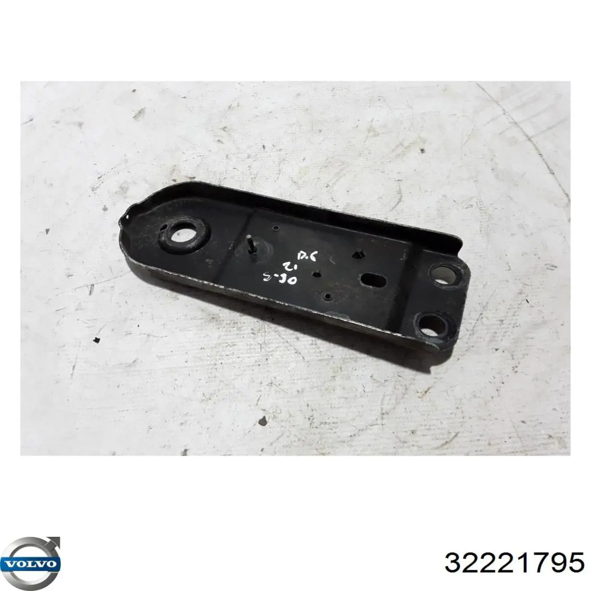 32221795 Volvo 