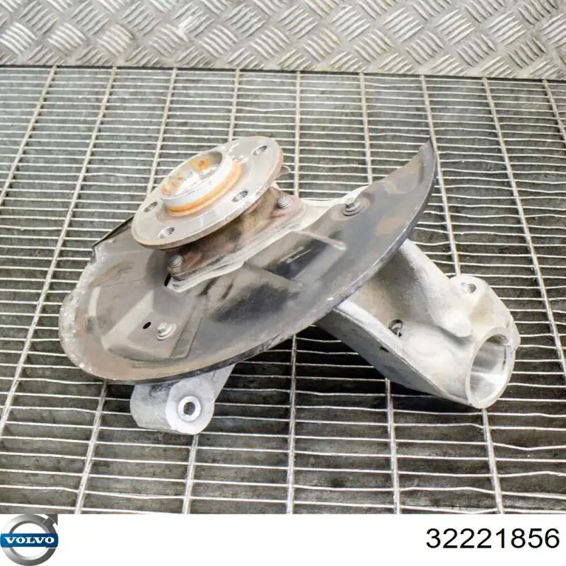 Цапфа поворотного кулака Volvo 32221146 ціна, від 379.79 USD