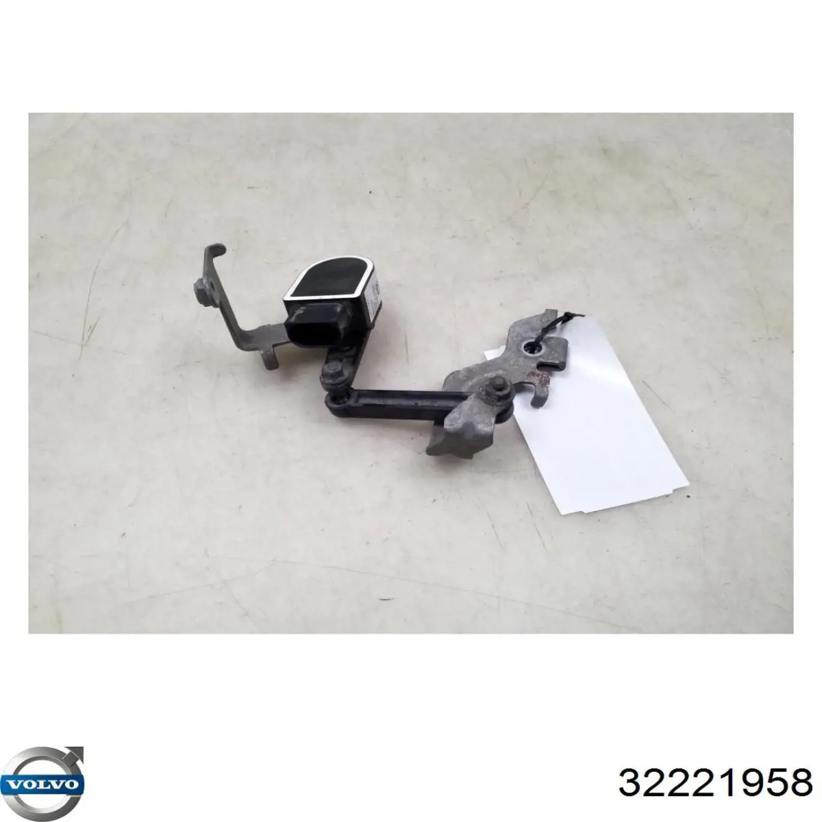 Датчик рівня положення кузова, задній лівий Volvo 32221958 ціна, від 73.12 USD