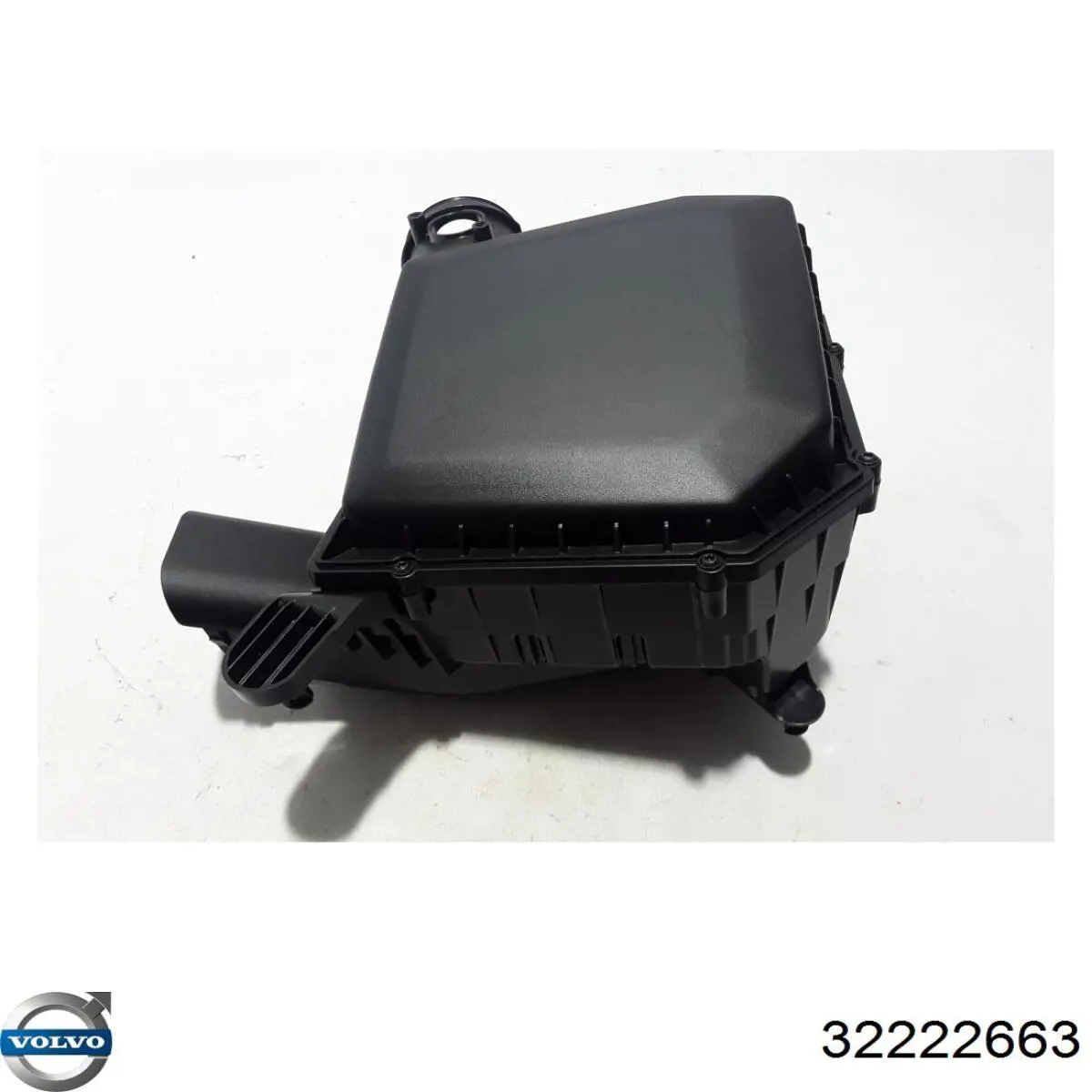 Корпус повітряного фільтра Volvo 32222663 ціна, від 121.77 USD