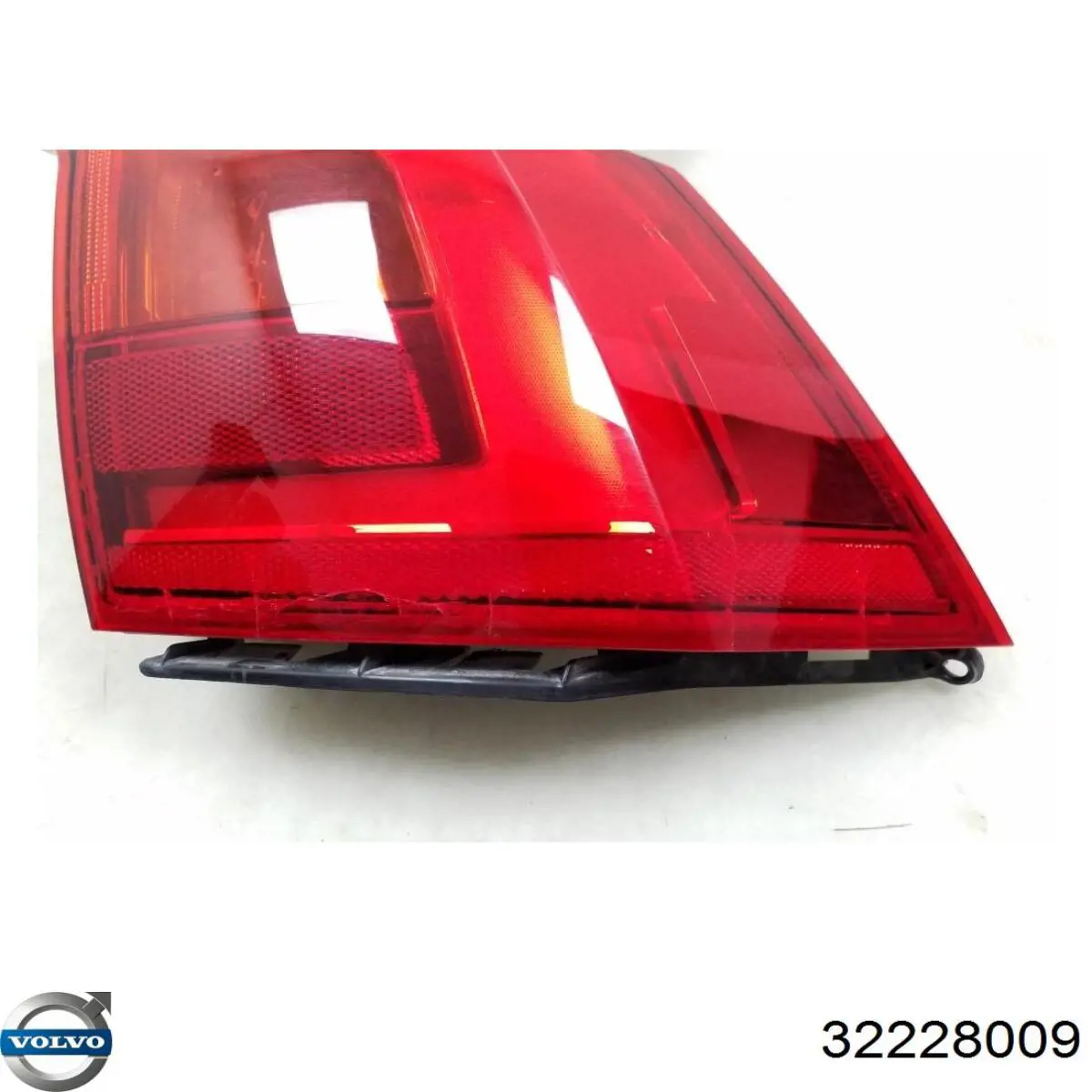  Volvo 32293877 ціна, від 63.36 USD