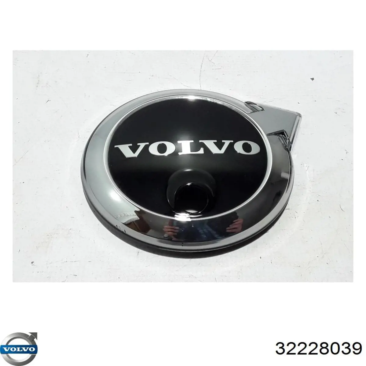 32228039 Volvo 