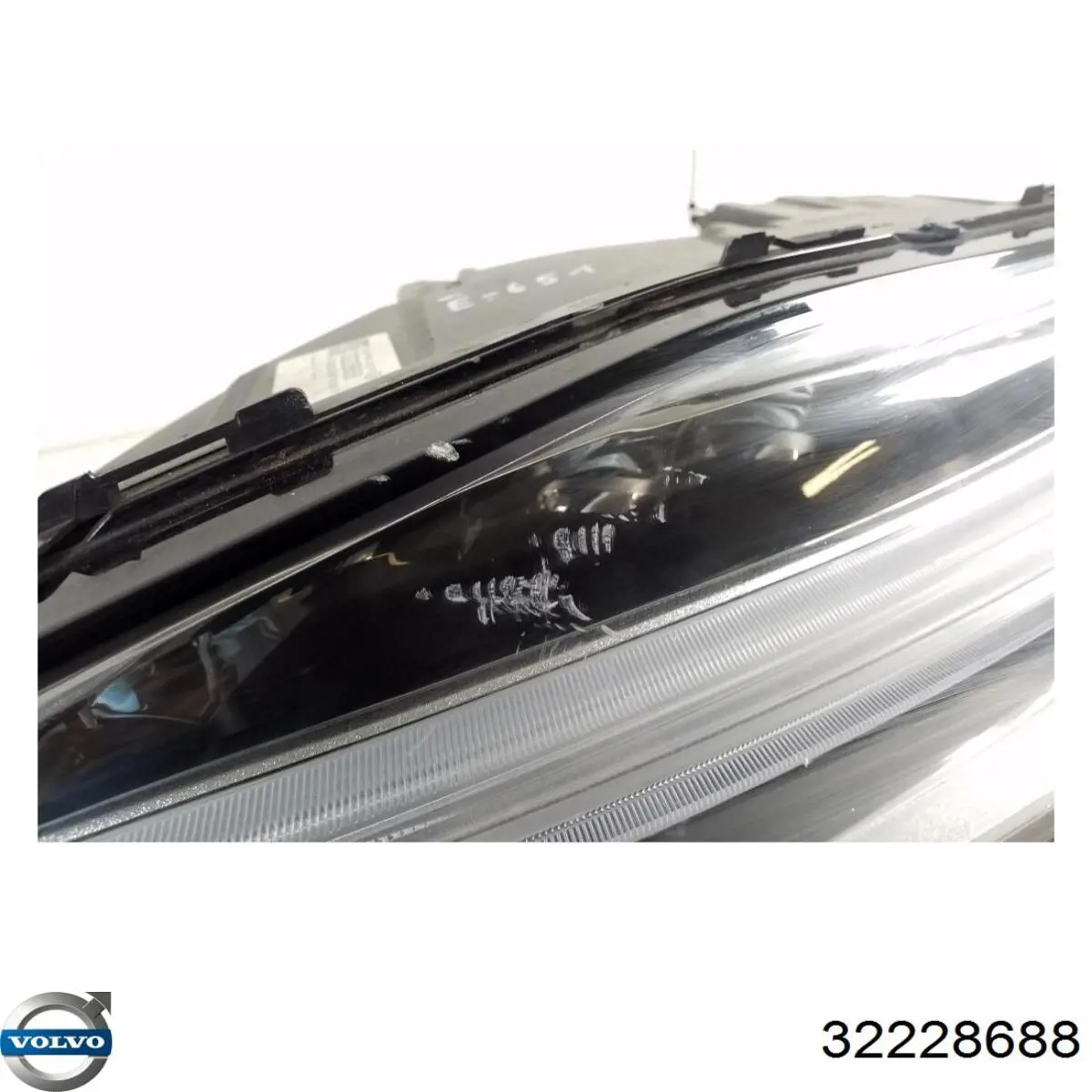  Volvo 32228688 ціна, від 443.41 USD