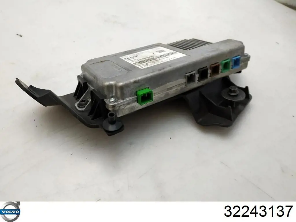 Модуль керування камерою Volvo 32243137 ціна, від 73.41 USD