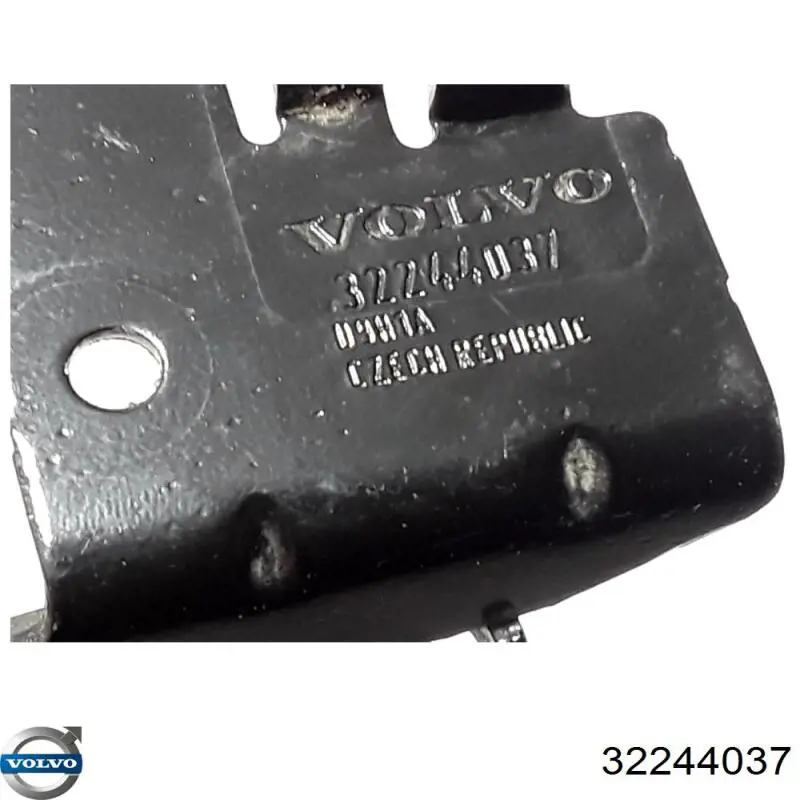 Купити 32244037 Volvo 