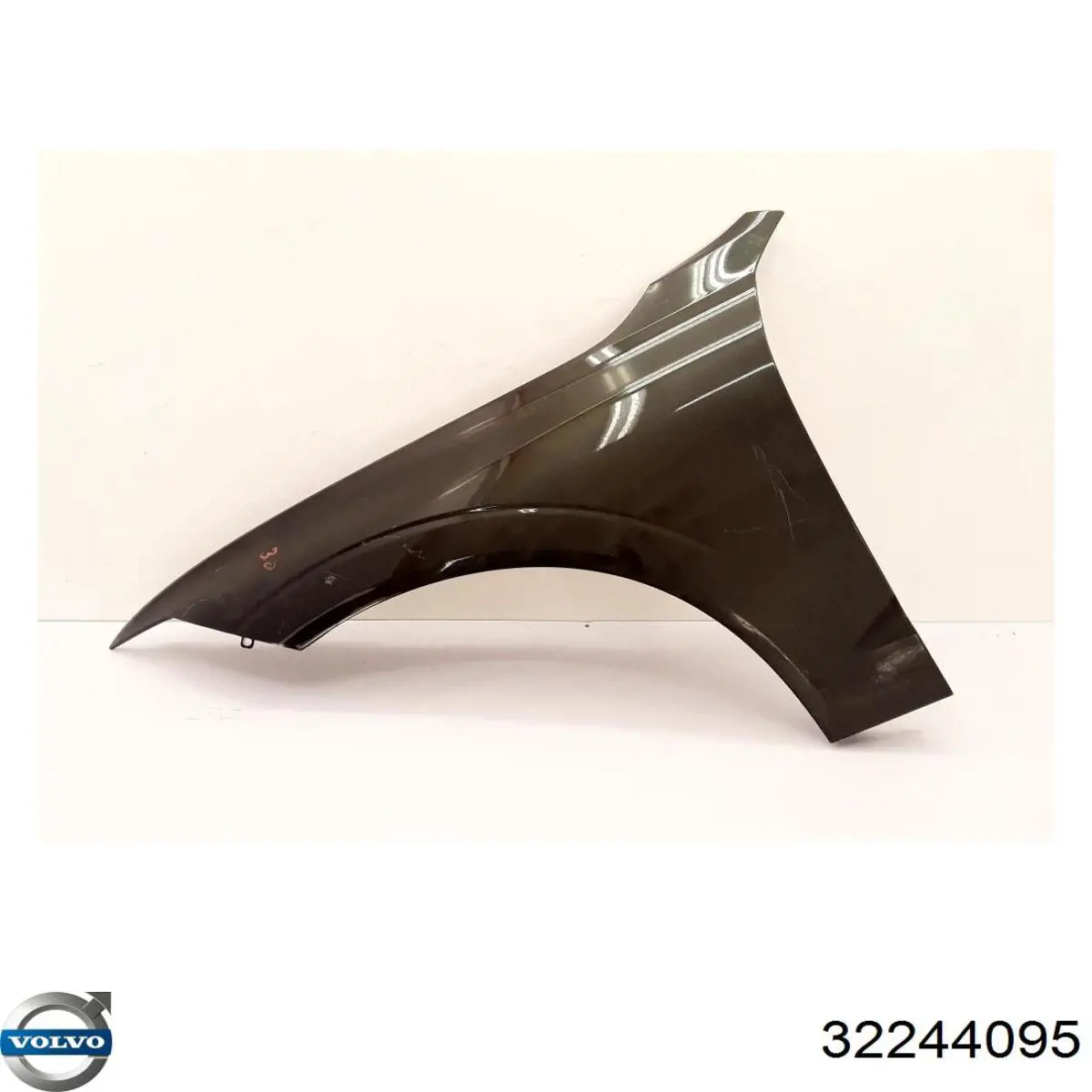 Ліве переднє крило FPS FP7223313 ціна, від 184.67 USD
