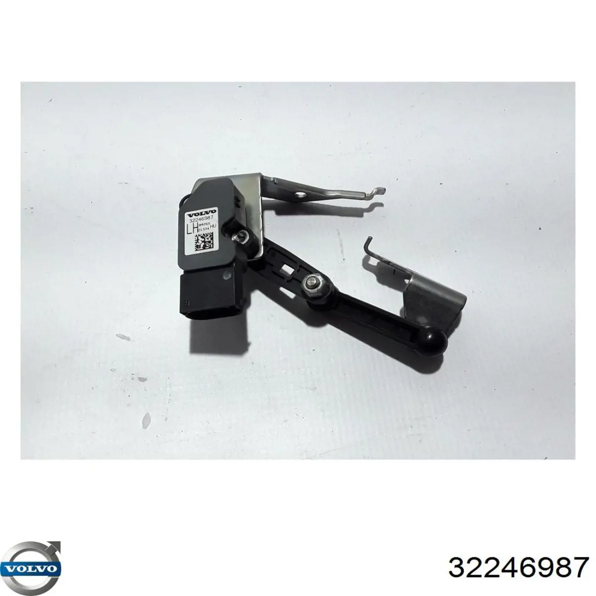 Датчик рівня положення кузова, задній лівий Volvo 32246987 ціна, від 53.39 USD