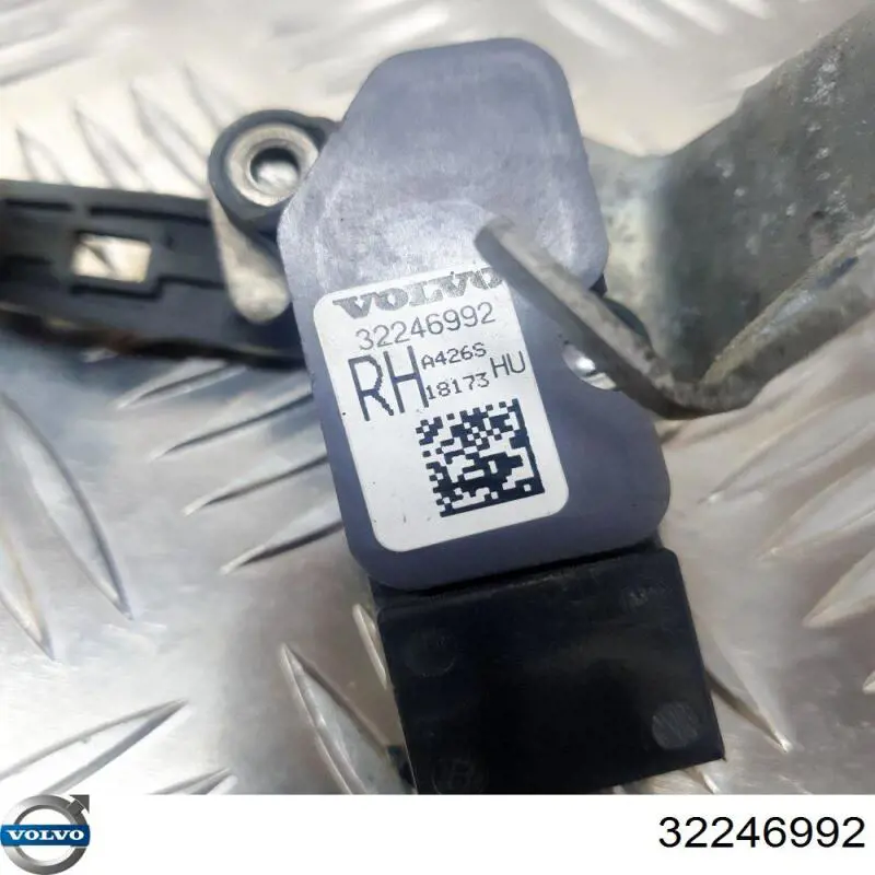 Датчик рівня положення кузова, передній правий 32246992 Volvo