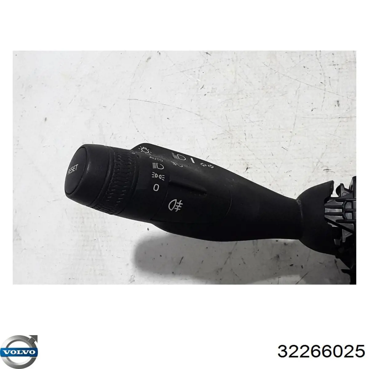 Підрульовий перемикач 32266025 Volvo