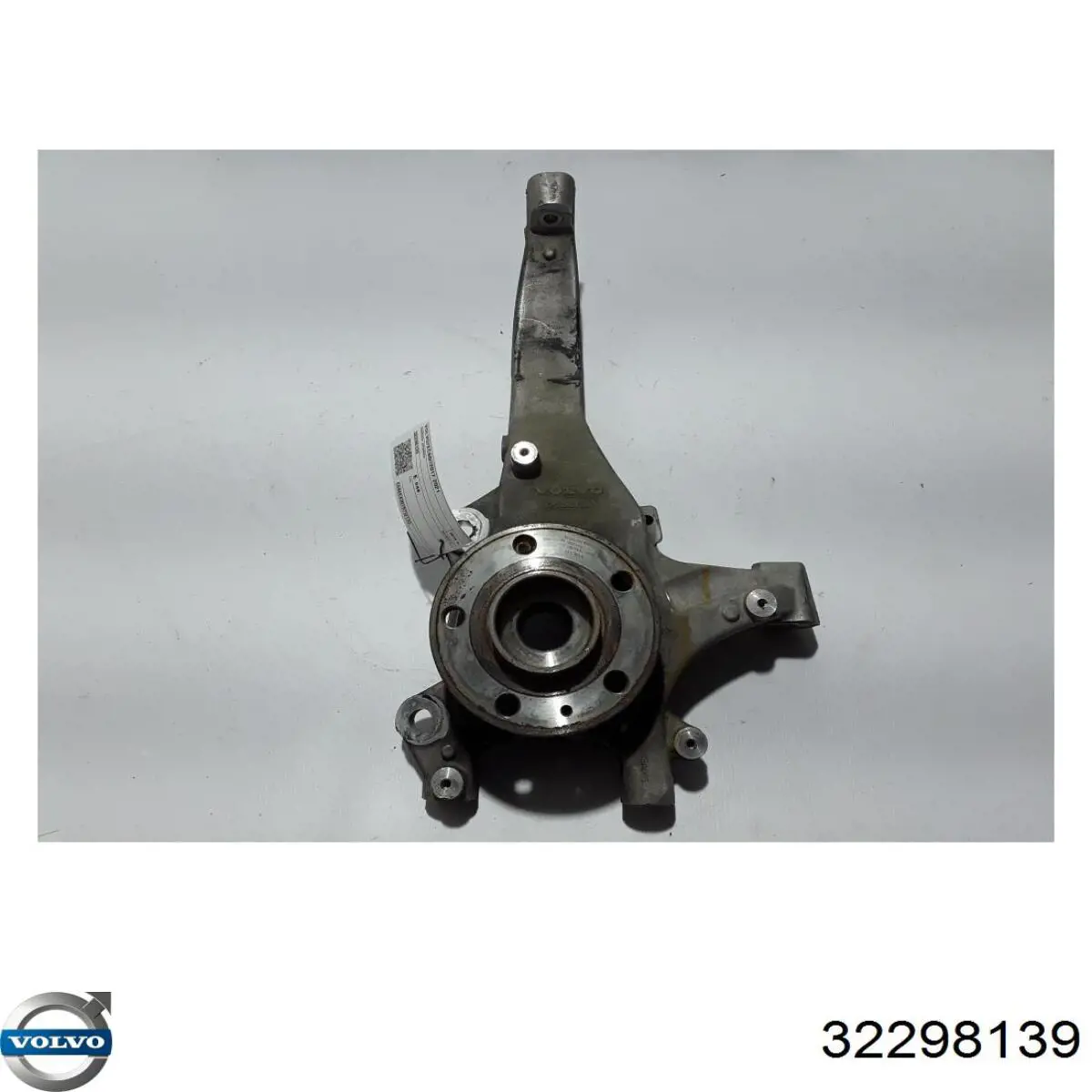 Цапфа поворотна ліва Volvo 32298139 ціна, від 253.37 USD