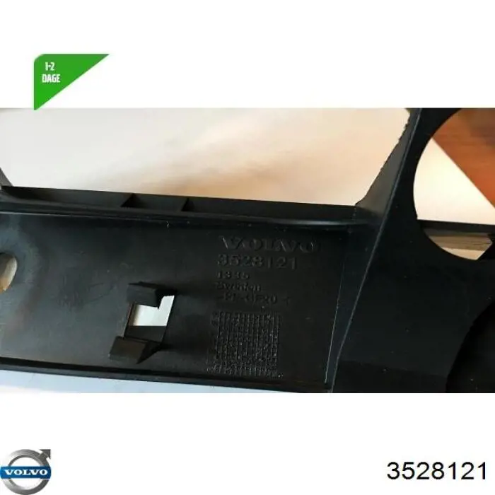 3528121 Volvo 