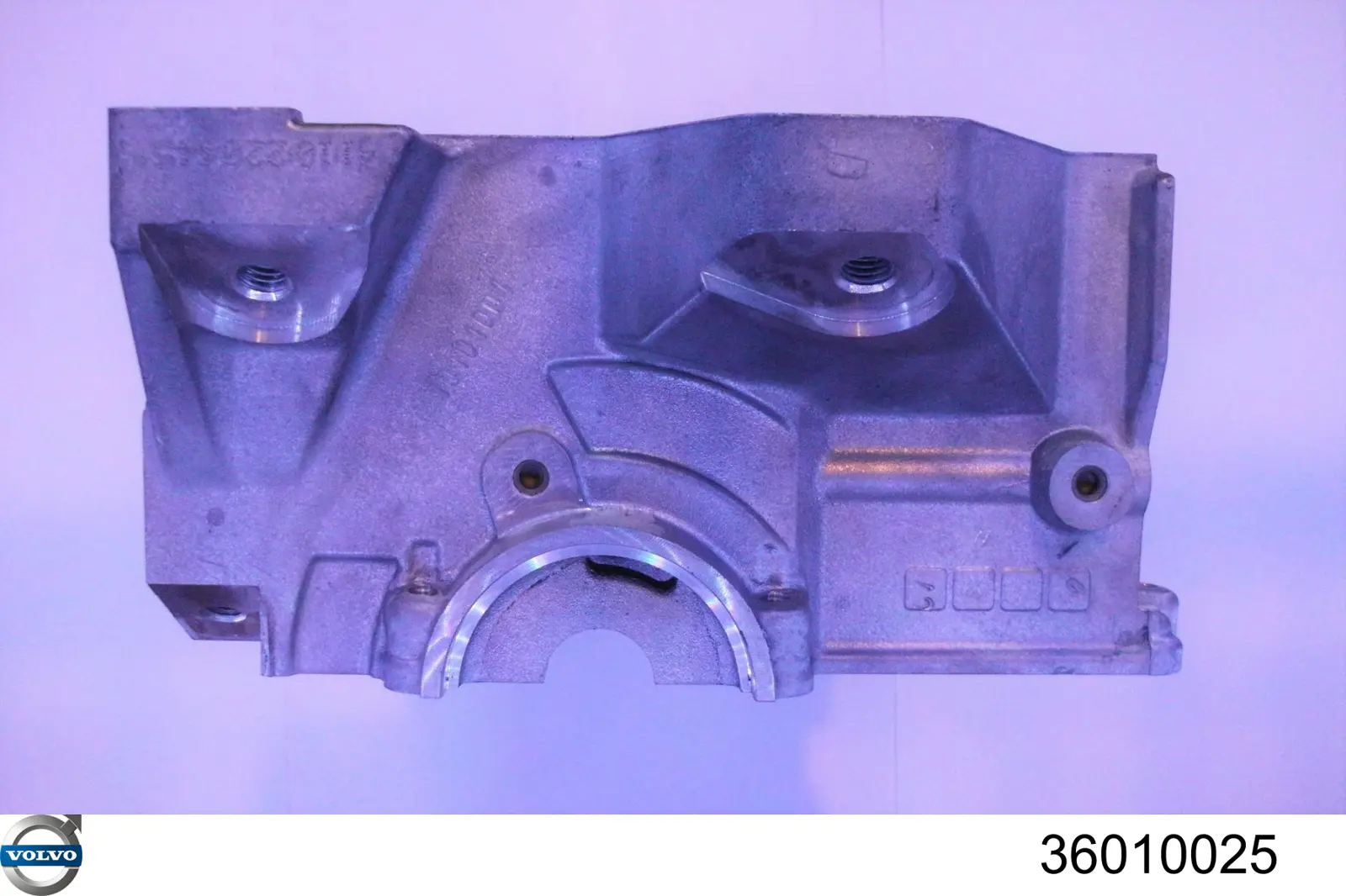 Головка двигуна Volvo 36010025 ціна, від 5769.18 USD