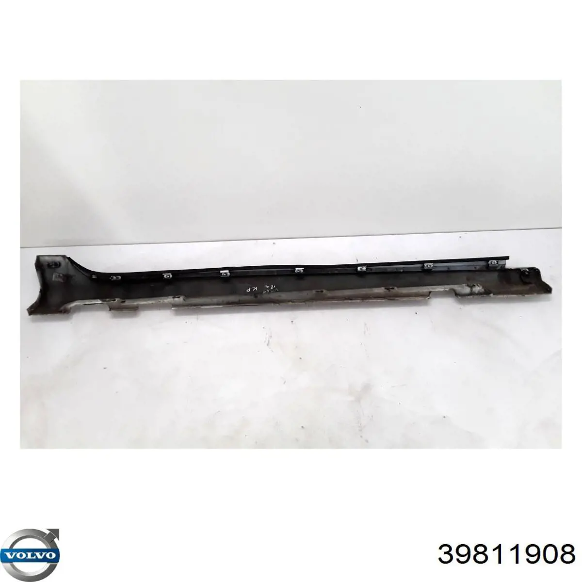  Volvo 39811908 ціна, від 57.07 USD