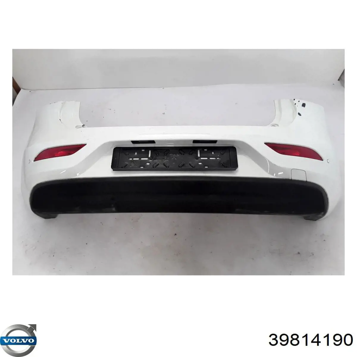 Купити 39814190 Volvo Задній бампер