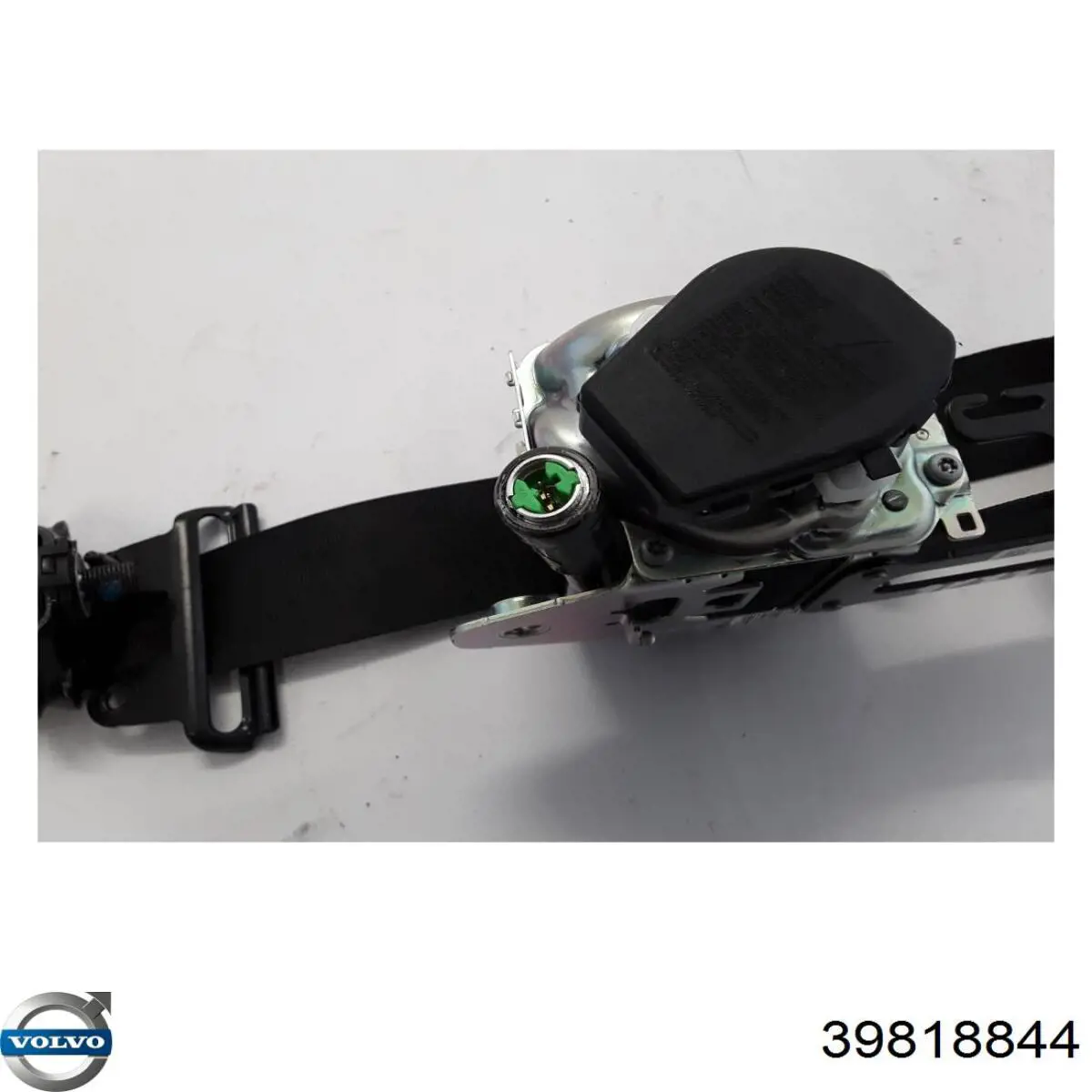 Пасок безпеки передній правий Volvo 39818844 ціна, від 104.05 USD