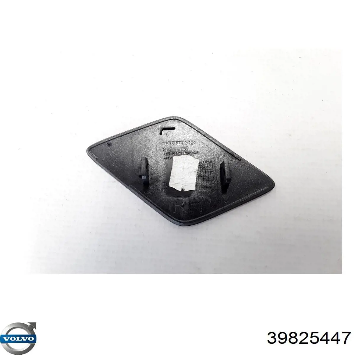 39825447 Volvo Накладка форсунки омивача фари передньої