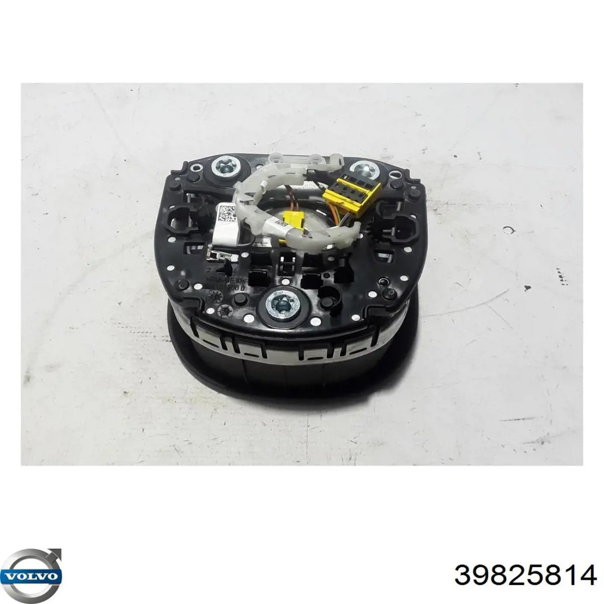 Купити 39825814 Volvo Подушка в кермі
