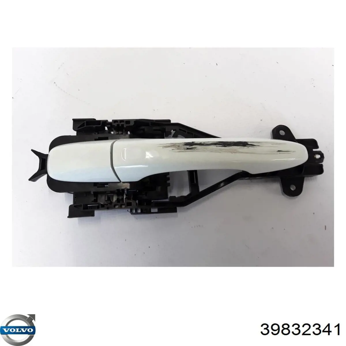 39832341 Volvo 
