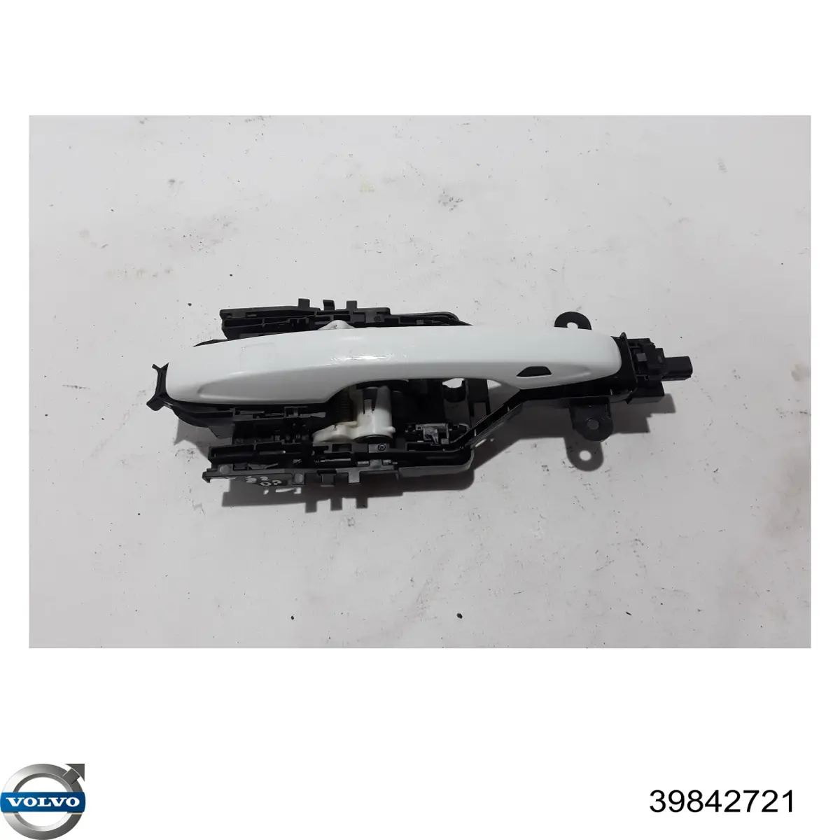 Купити 39842721 Volvo Ручка передньої двері зовнішня права
