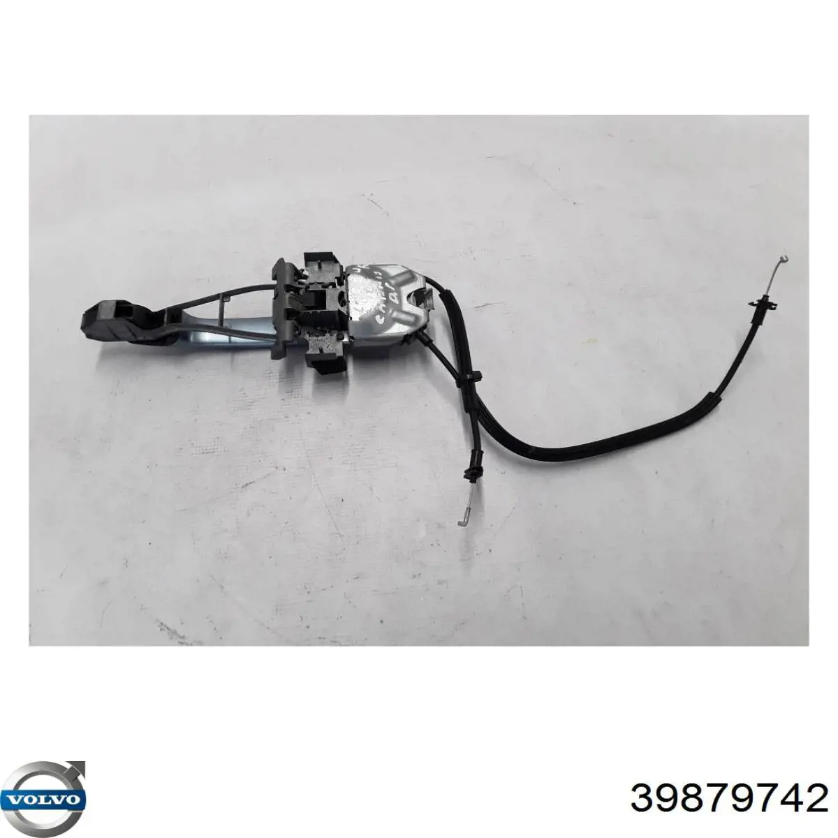 Купити 39879742 Volvo 