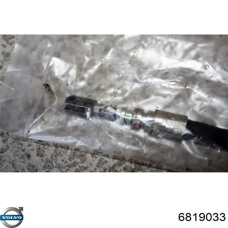 Купити 6819033 Volvo Трос ручного гальма задній, правий