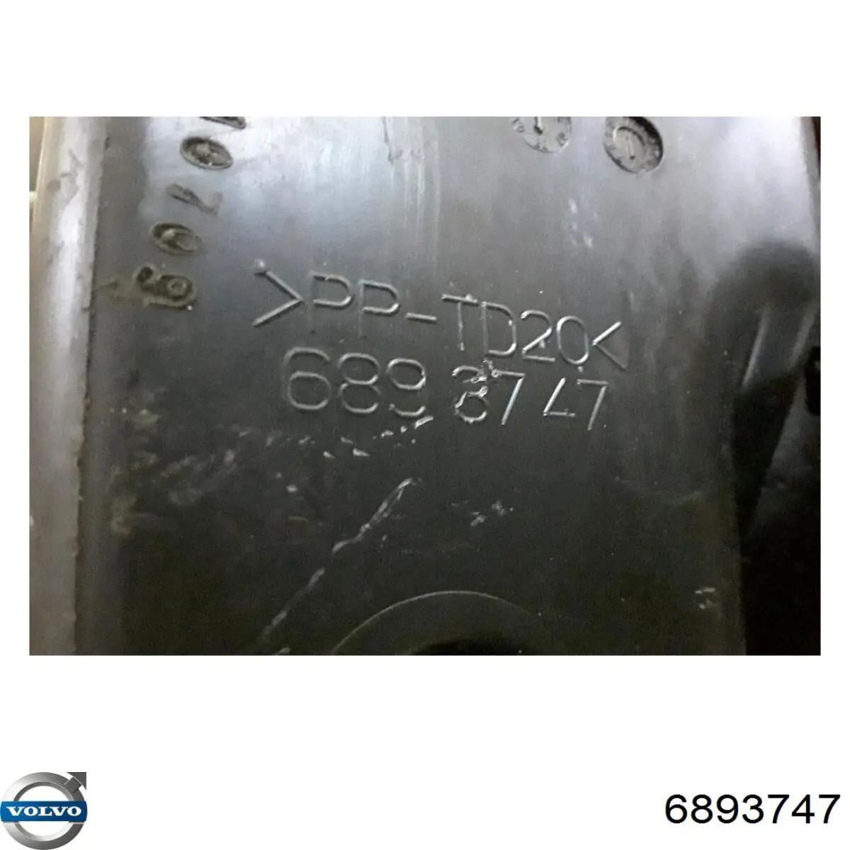 Купити 6893747 Volvo 