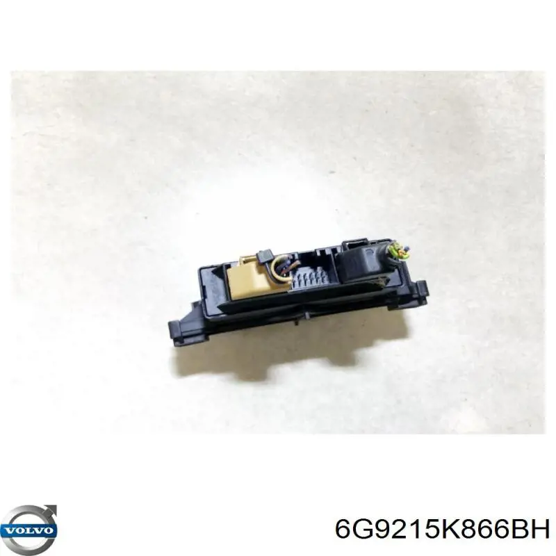 Купити 306825480 Volvo Модуль керування (ЕБУ) парктроніком