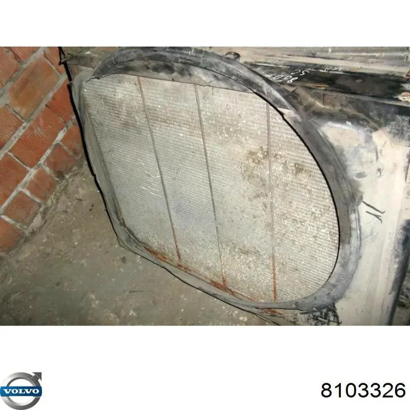 8696127 Volvo 