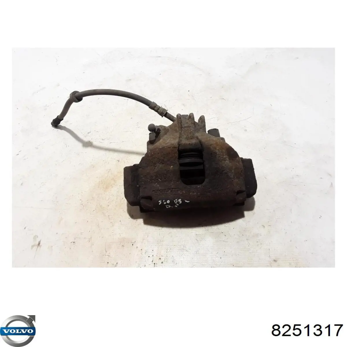 Супорт гальмівний передній правий Volvo 8251317 ціна, від 38.88 USD