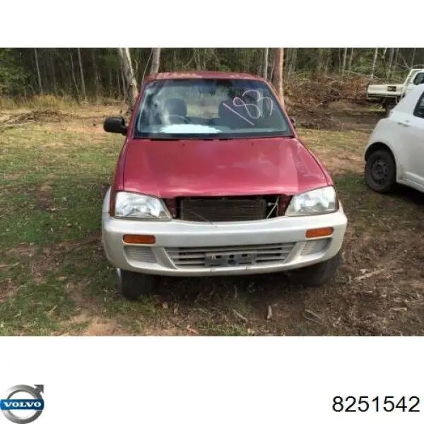  Volvo 8251542 ціна, від 646.39 USD