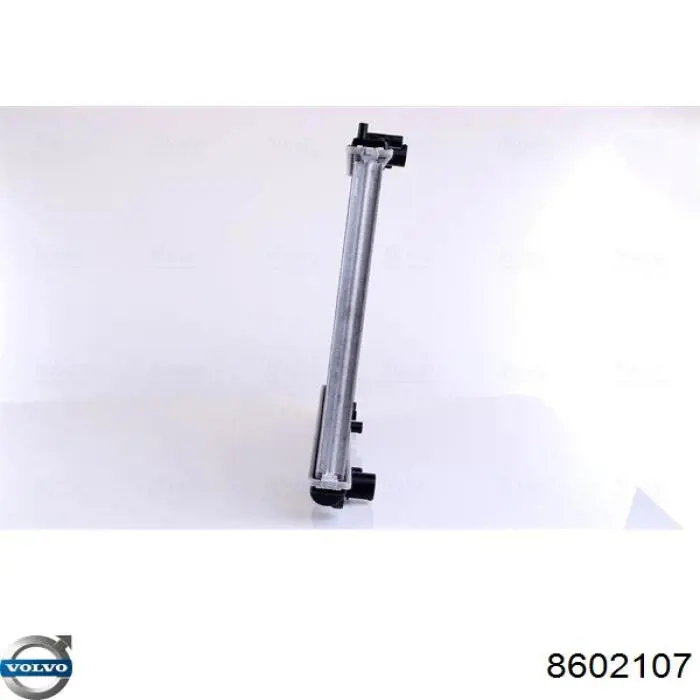 Купити 8602107 Volvo Радіатор двигуна