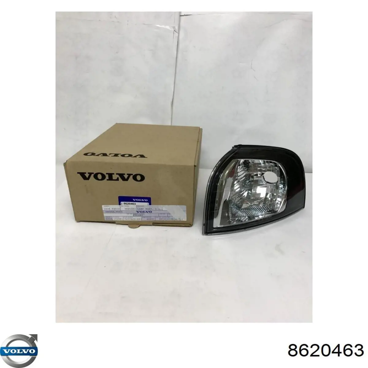 8620463 Volvo Поворотник лівий