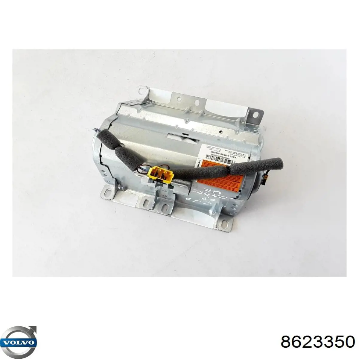 Подушка безпеки пасажира Volvo 8623350 ціна, від 28.15 USD