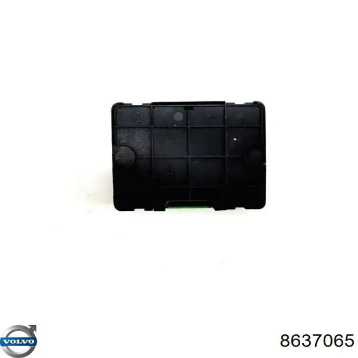 8637065 Volvo 